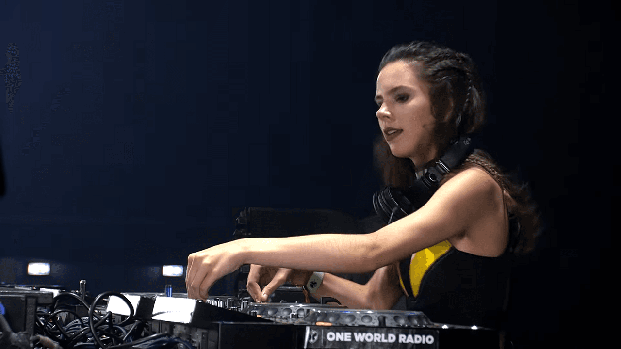 Amber Broos