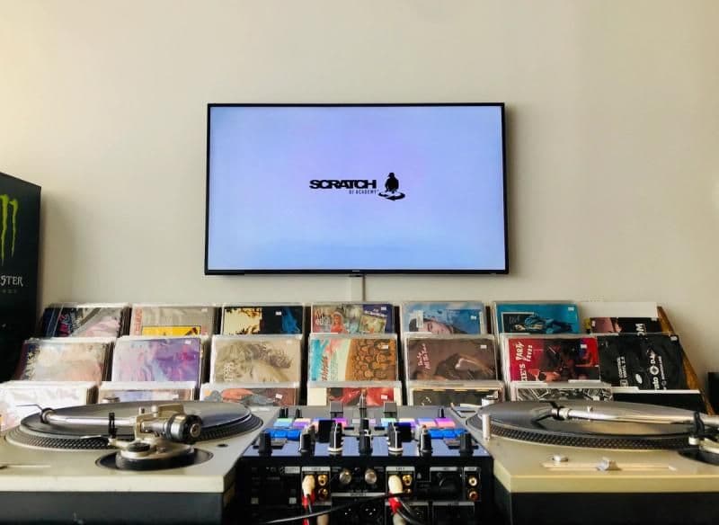 Scratch DJ Academy Live Online Lessons